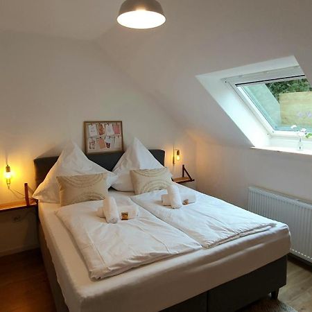 Citychalet- 73M2-Boxspringbett-Neu Renoviert-Kueche-Sehr Ruhig Bochum Kültér fotó